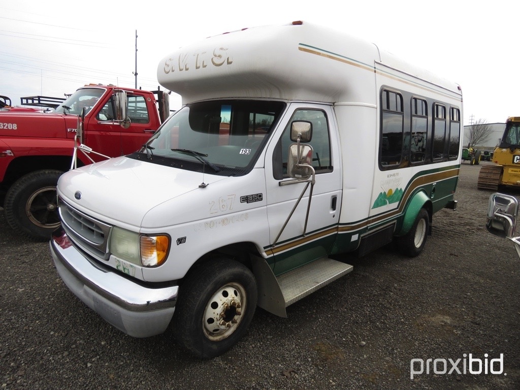 02 Ford 50 Super Duty Shuttle Bus 13 Passenger V8 Gas Engine Title Vin 1fdwe35l22hb770 Vehicles Marine Aviation Buses Shuttle Buses Online Auctions Proxibid