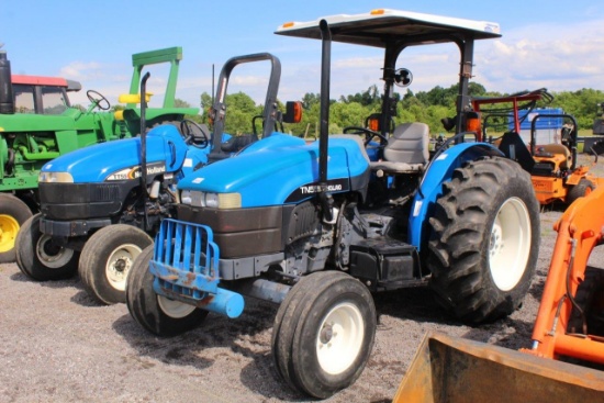 NEW HOLLAND TN55 2WD, CANOPY TOP, 8 SPD TRANS, ONE REMOTE, 3PT HITCH, PTO, 936 HRS, S/N 001232935, T