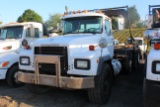 1998 MACK RD6885 ROLL OFF TRUCK TRI AXLE, 8LL TRANS, HOPPER SCALES, 208,503 MILES, *TITLE*, VIN# IM2