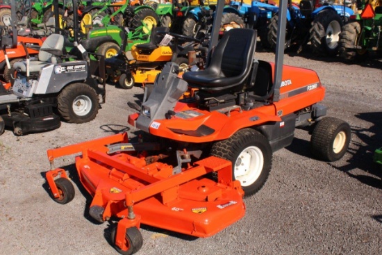 KUBOTA 2260 4X4 DIESEL ENGINE, 60" CUT, POWER STEERING, W. ROPS, SHOWING 883 HRS, S# 10341 TAG# 5175