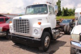 1897 FORD L8000 SINGLE AXLE CAB & CHASIS CAT 3208 ENG, AIR BRAKES, 5 SPD TRANS W/ 2 SPD REAR END, SH