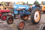LONG 1582 HIGH CROP 2WD TRACTOR DIESEL ENG, POWER STEERING, 3PT HITCH, PTO, SHOWING 1487 HRS, S/N# 6