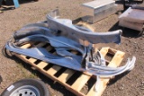 PALLET OF ALUMINUM TANDEM AXLE FENDERS