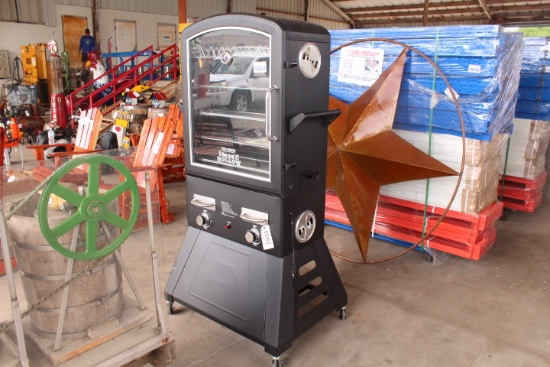 UNUSED PRO SERIES SMOKE HOLLOW SMOKER