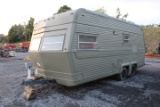 HOLIDAY FREE SPIRIT TANDEM AXLE HUNTING CAMPER