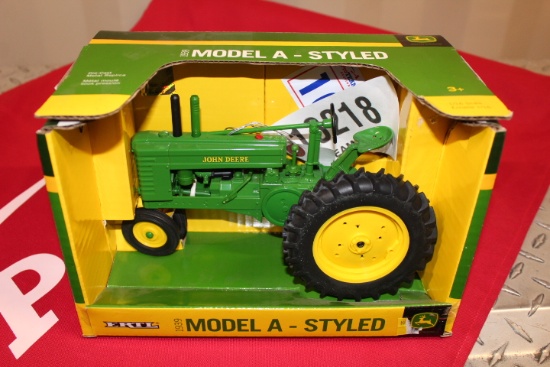 JOHN DEERE STYLED A TOY TRACTOR