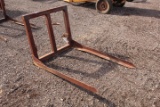 3PT HITCH BALE FORK