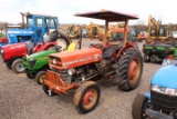 MASSEY FERGUSON 135 TRACTOR