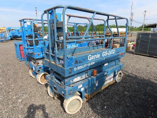 GENIE GS-2032 ELECTRIC SCISSOR LIFT