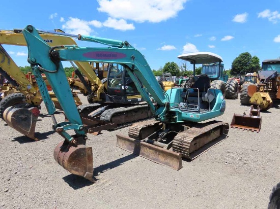 KOMATSU PC 40-7 EXCAVATOR