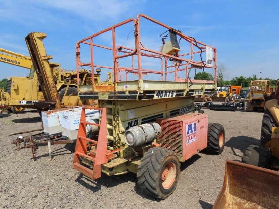 JLG 40RTS 4WD SCISSOR LIFT