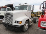 FREIGHTLINER TANDEM AXLE ROAD TRACTOR