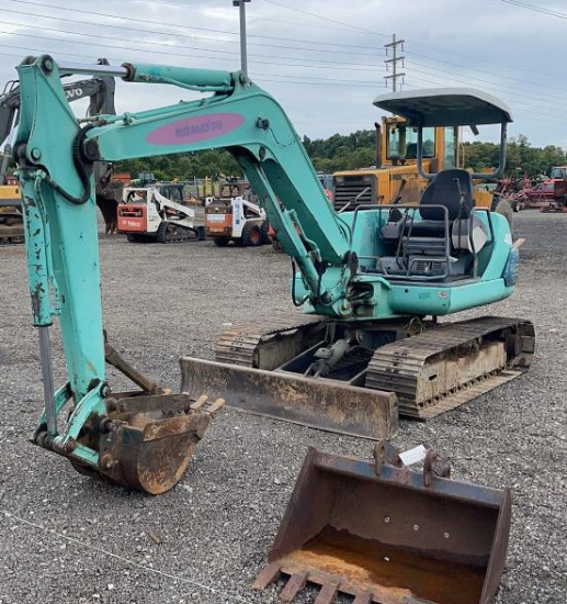 KOMATSU PC 40-7 EXCAVATOR