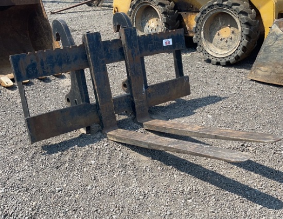 CAT 48" IT ATTACH PALLET FORKS