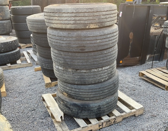QTY 6) 255/70R22.5 TIRES