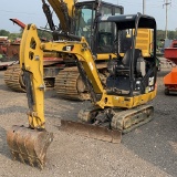 CAT 301.7D EXCAVATOR