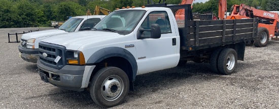 2007 FORD F-450 FLATBED TRUCK 2WD