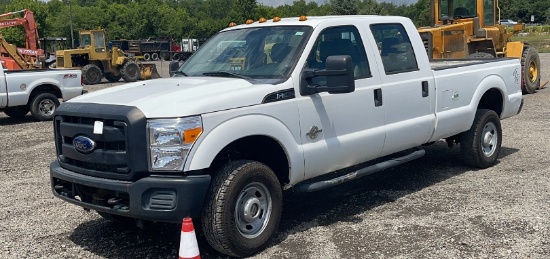 2011 FORD F-350 4 DOOR LONG BED PICKUP TRUCK