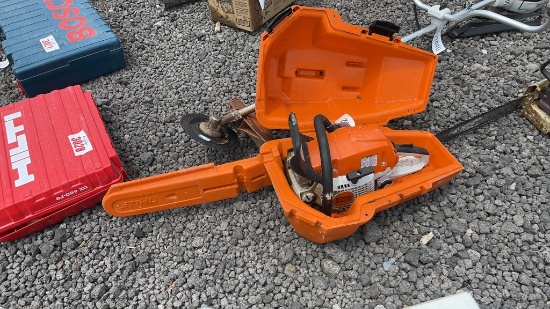 STIHL MS271 CHAINSAW WITH CASE