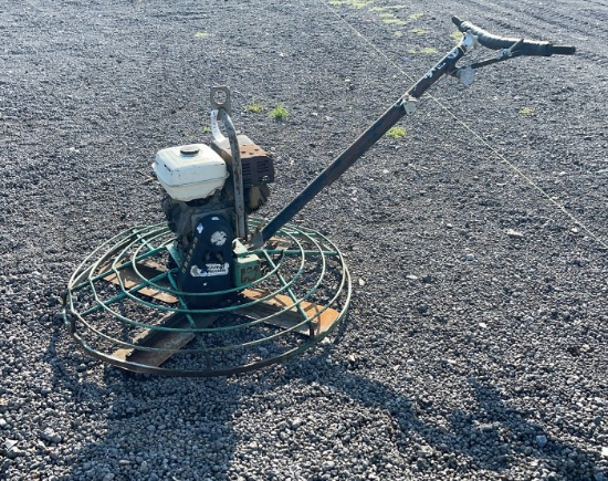 4 BLADE CONCRETE TROWEL WITH HONDA GAS ENGINE
