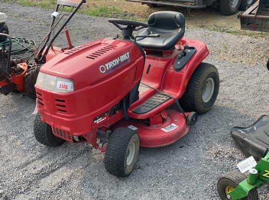 TROY-BILT SUPER BRONCO RIDING MOWER