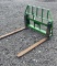 SET OF JOHN DEERE STYLE 40' PALLET FORKS