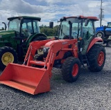 KUBOTA M7060 TRACTOR