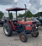 CASE INTERNATIONAL 385 TRACTOR 2WD