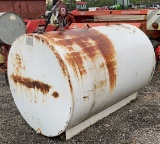 500 GALLON FUEL TANK WITH MANUAL PUMP