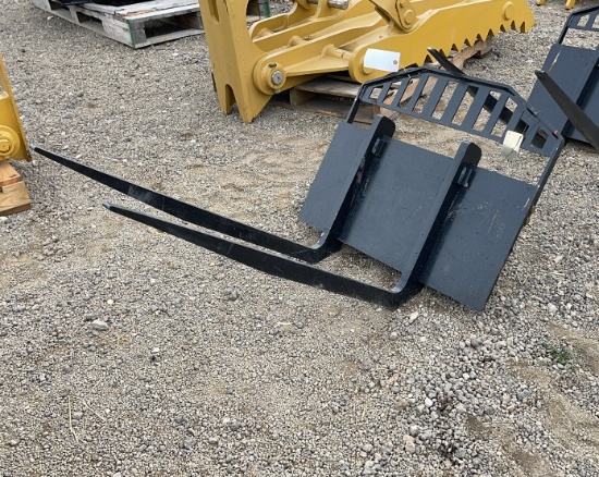 BLUE DIAMOND 36" 1500LB DINGO PALLET FORKS