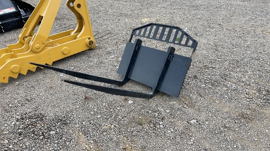 BLUE DIAMOND 36" 1500LB DINGO PALLET FORKS