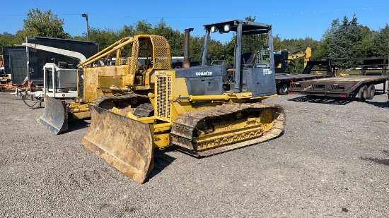 KOMATSU D38P-1 DOZER