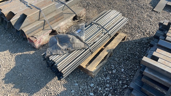 PALLET OF 1/2" PIPING 36" LONG