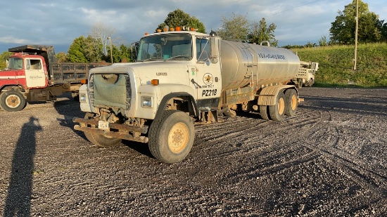 1994 FORD L9000 WATER TRUCK