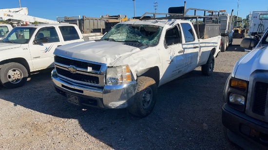 2008 CHEVY 2500 4 DOOR PICKUP TRUCK