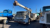 1973 FORD 900 CABOVER CRANE TRUCK