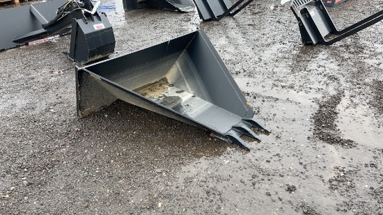 UNUSED SKID STEER STUMP BUCKET