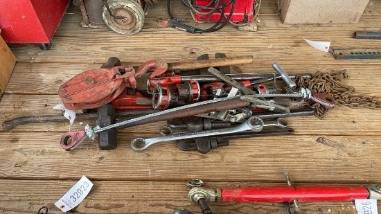 ASSORTED TOOLS