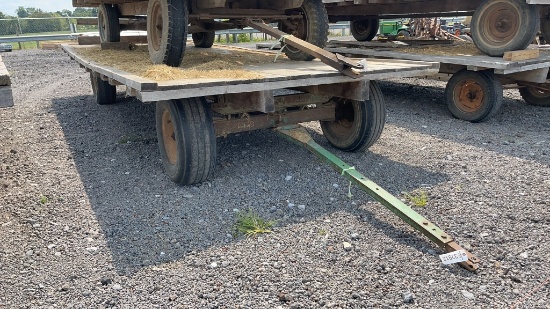 JOHN DEERE 6 LUG RUNNING GEAR W/ 20' WOOD FLATBED