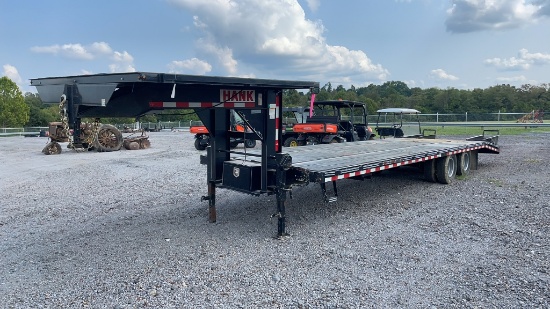 2013 H&M 30' TANDEM AXLE GOOSENECK TRAILER