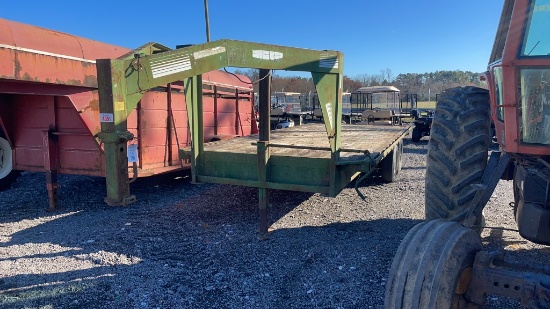 20' TANDEM AXLE FLATBED GOOSENECK TRAILER