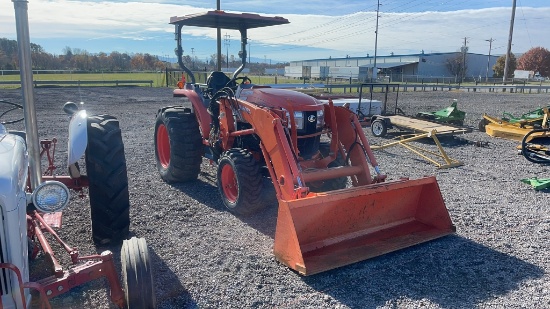 KUBOTA L4060 TRACTOR