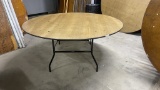 QTY 5) 6' ROUND TABLES