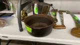 WAGNER CAST IRON POT