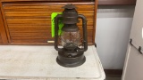 ANTIQUE DIETZ #2 LARGE FRONT D-LITE LANTERN