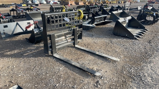 UNUSED 48" SKID STEER PALLET FORKS