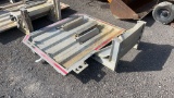 STURDY-LITE ALUMINUM HEADACHE RACK