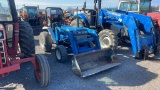 NEW HOLLAND 1720 TRACTOR