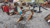 FORD 3 POINT HITCH 2 BOTTOM PLOW