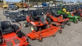 KUBOTA F2560 FRONT DECK MOWER